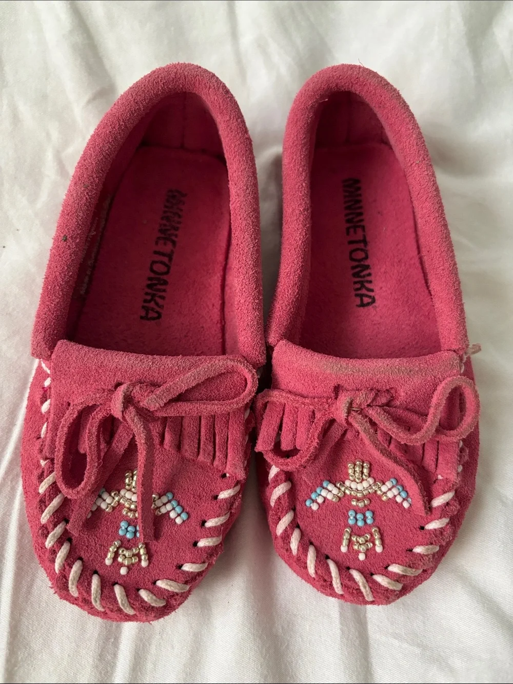 Minnetonka Kids Hot Pink Beaded Moccasins